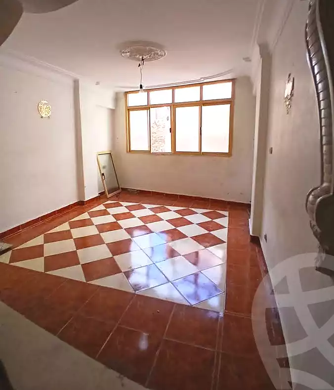 https://aqarmap.com.eg/ar/listing/7172731-for-sale-alexandria-lsywf-el-falki