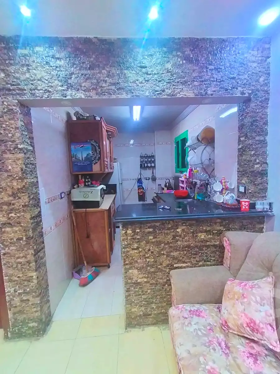 https://aqarmap.com.eg/en/listing/7173056-for-sale-cairo-helwan-helwan-el-sharkeya-heidar-st