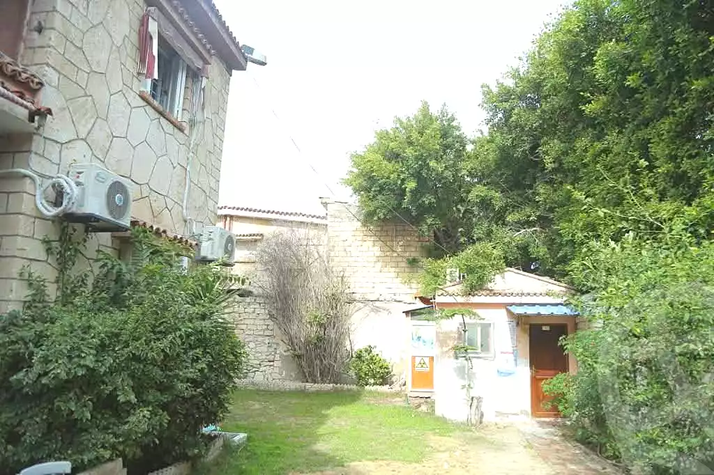 https://aqarmap.com.eg/ar/listing/7173084-for-sale-alexandria-al-agamy-lbytsh-el-hanafeya-st