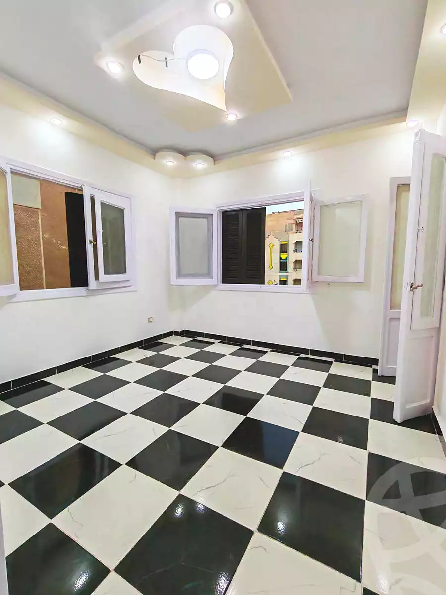 https://aqarmap.com.eg/ar/listing/7173176-for-sale-alexandria-al-agamy-shataa-el-nakheel