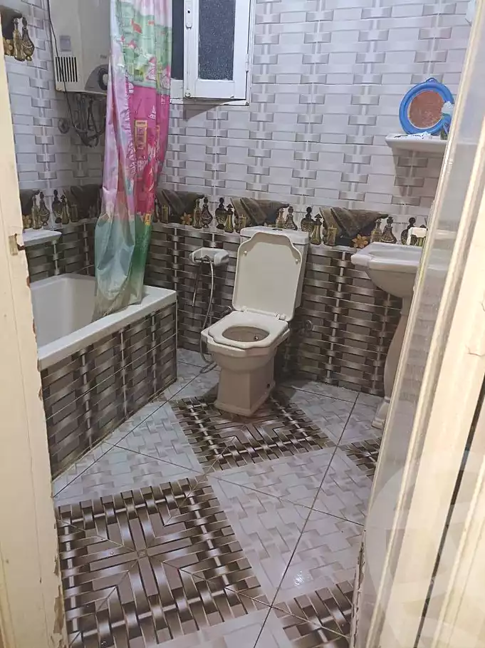 https://aqarmap.com.eg/en/listing/7173204-for-sale-cairo-ain-shams-ahmed-esmat-st