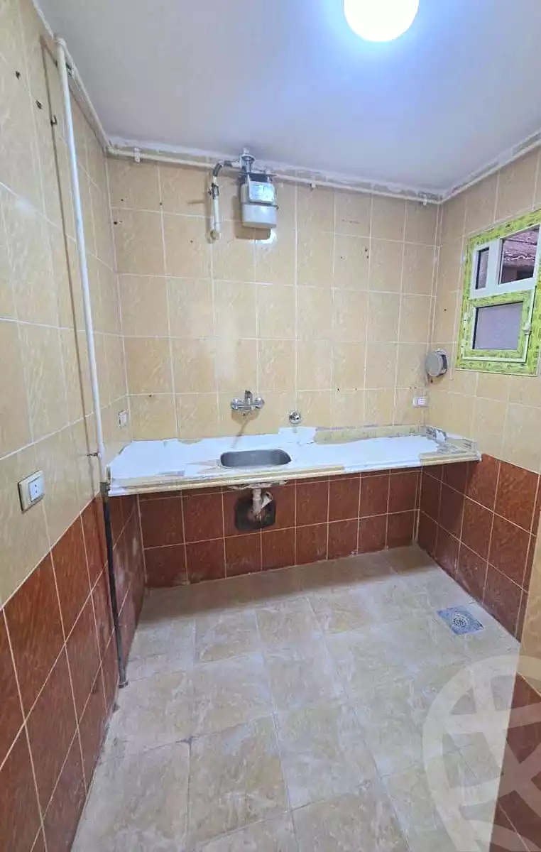 https://aqarmap.com.eg/en/listing/7173255-for-sale-alexandria-al-agamy-lbytsh-el-hay-st
