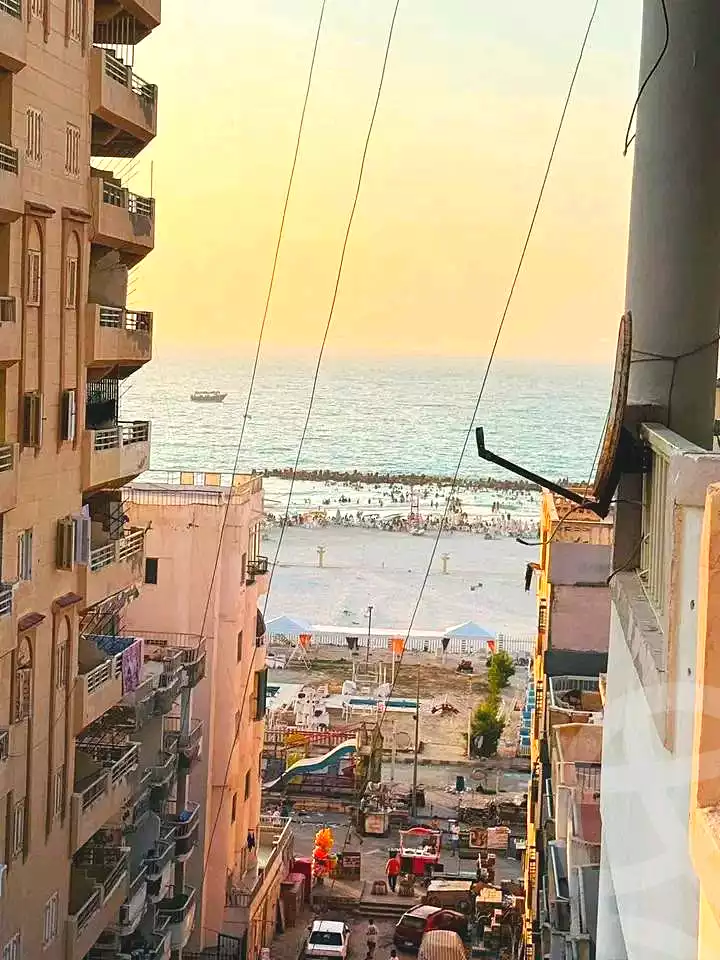 https://aqarmap.com.eg/ar/listing/7173585-for-sale-alexandria-al-agamy-shataa-el-nakheel