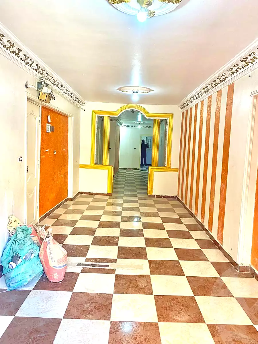 https://aqarmap.com.eg/ar/listing/7173797-for-sale-alexandria-al-agamy-lbytsh-ain-shams-st