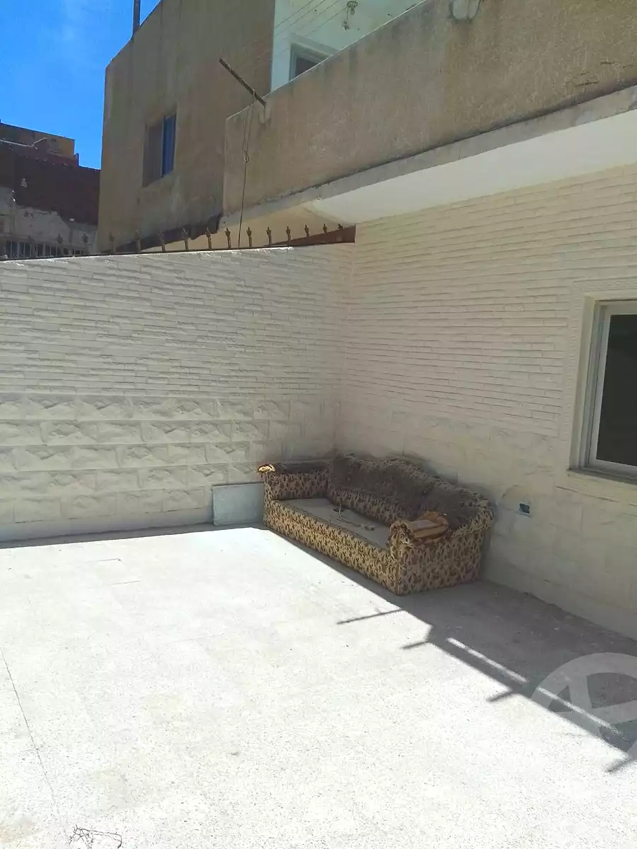 https://aqarmap.com.eg/en/listing/7173830-for-sale-alexandria-al-agamy-lbytsh-shahr-al-assal-st
