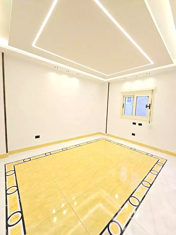 https://aqarmap.com.eg/ar/listing/7174239-for-sale-alexandria-al-agamy-shataa-el-nakheel