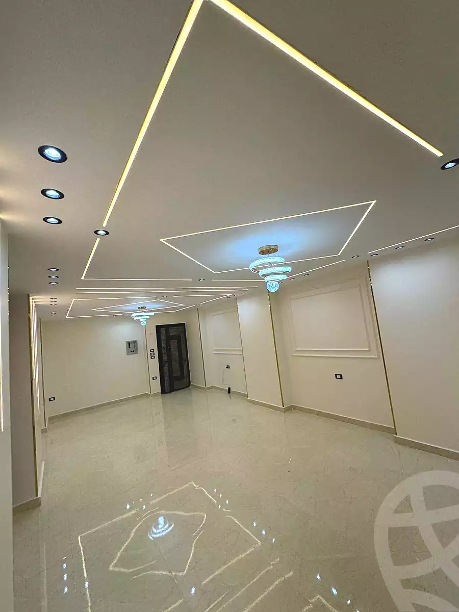 https://aqarmap.com.eg/ar/listing/7174358-for-sale-cairo-elnozha-Streettt-27