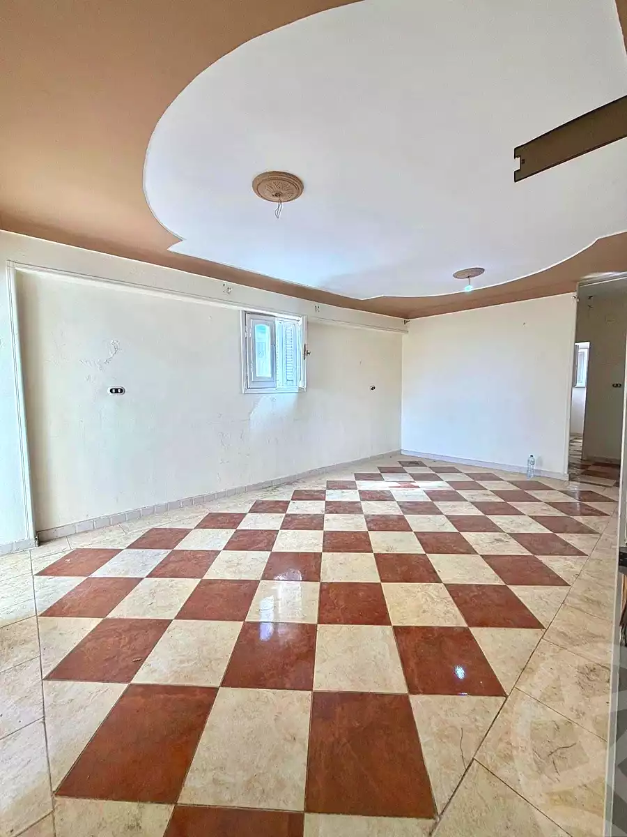 https://aqarmap.com.eg/ar/listing/7174390-for-sale-alexandria-al-agamy-lbytsh-el-hanafeya-st