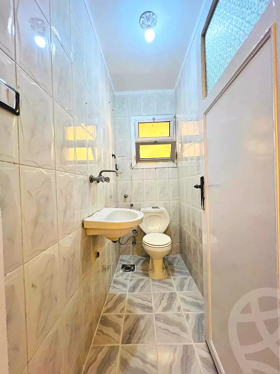 https://aqarmap.com.eg/en/listing/7174428-for-sale-alexandria-al-agamy-shataa-el-nakheel