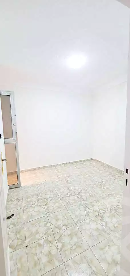 https://aqarmap.com.eg/ar/listing/7174526-for-sale-alexandria-al-agamy-shataa-el-nakheel