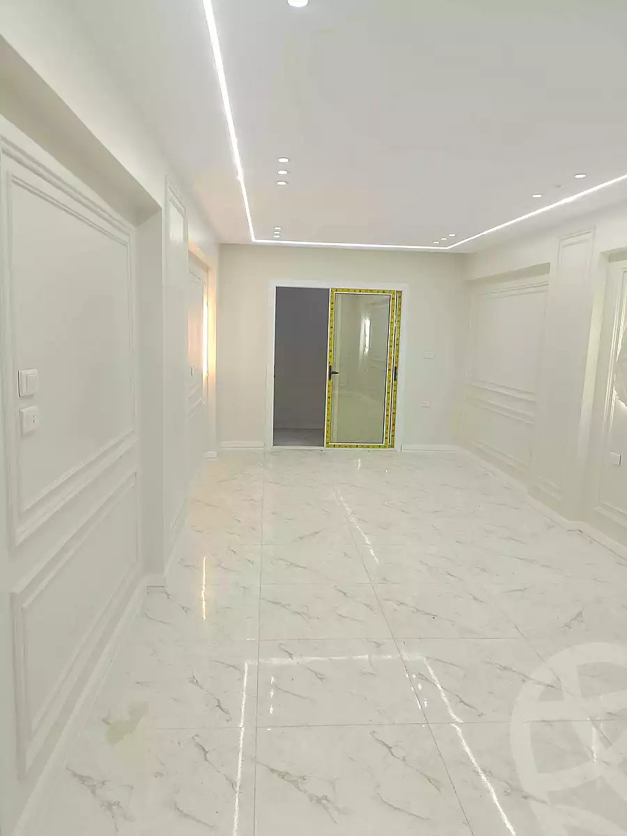 https://aqarmap.com.eg/ar/listing/7174527-for-sale-alexandria-al-agamy-el-hanouvel