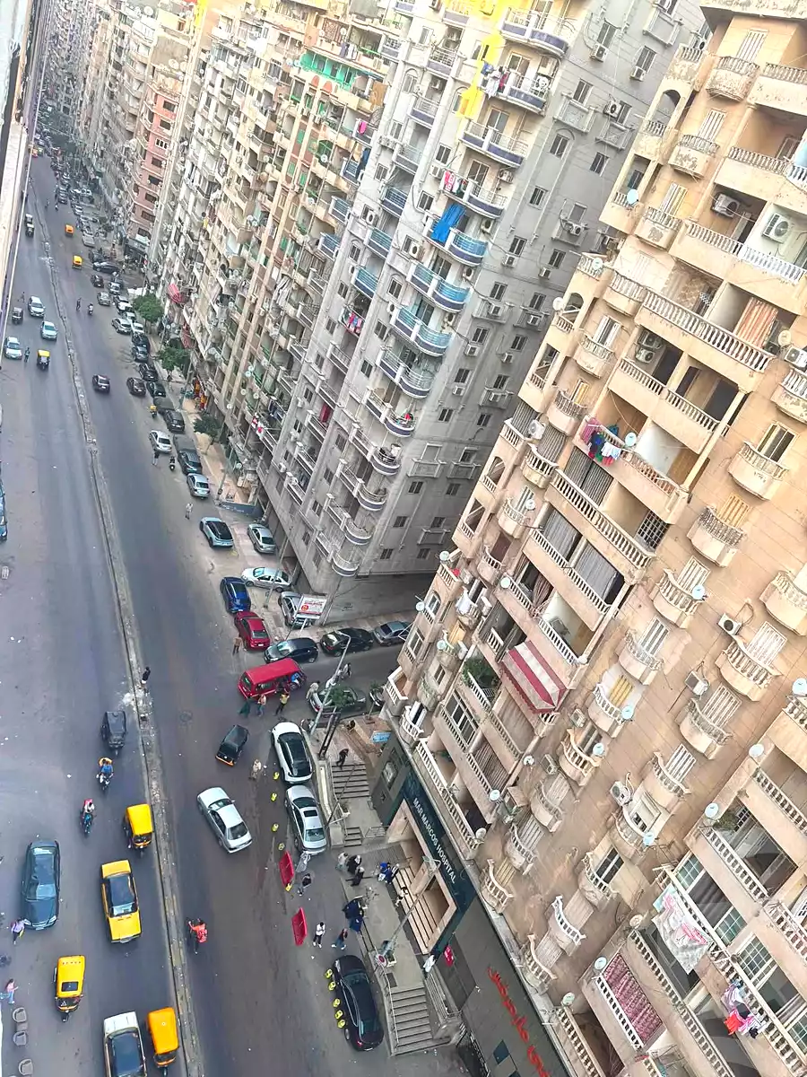 https://aqarmap.com.eg/ar/listing/7174593-for-sale-alexandria-sydy-bshr-sydy-bshr-bhry-shr-mhmwd-l-yswy