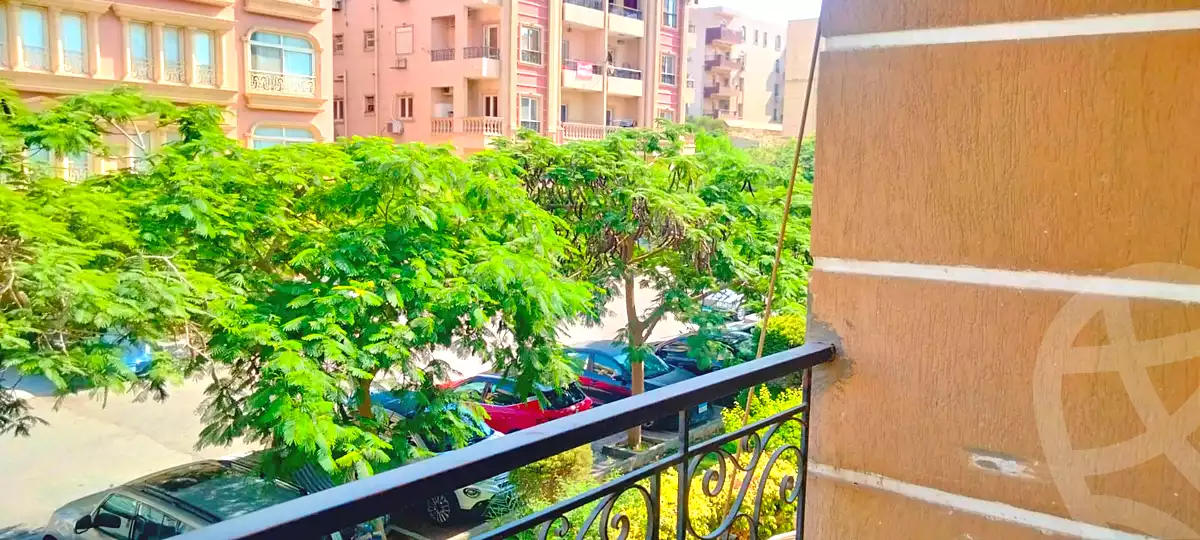 https://aqarmap.com.eg/en/listing/7174634-for-sale-cairo-new-cairo-gharb-arabila-doctor-hani-maher-st