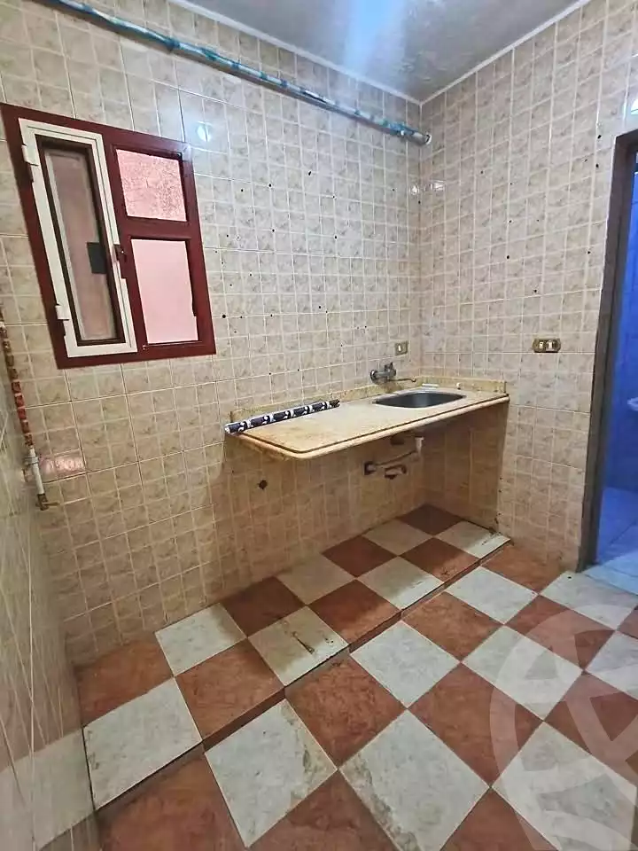 https://aqarmap.com.eg/en/listing/7174663-for-sale-alexandria-lsywf-el-falki
