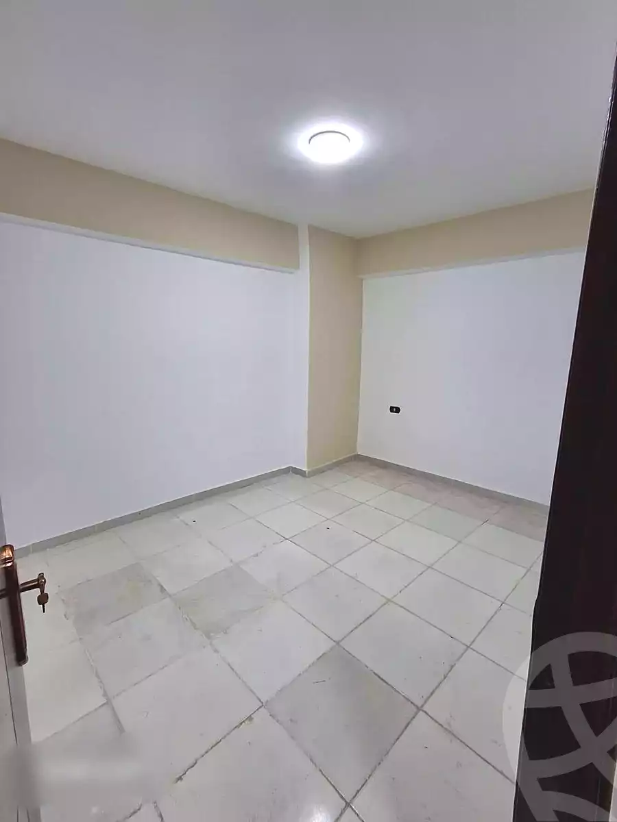 https://aqarmap.com.eg/en/listing/7174724-for-sale-alexandria-lsywf-el-falki