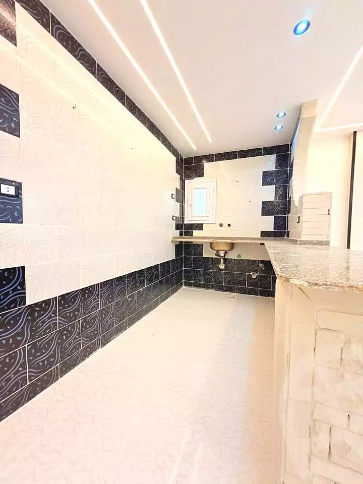 https://aqarmap.com.eg/ar/listing/7174754-for-sale-alexandria-al-agamy-shataa-el-nakheel