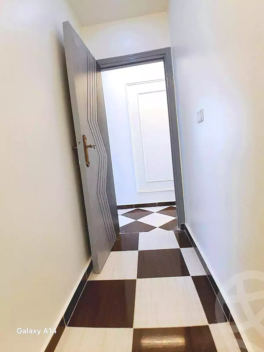 https://aqarmap.com.eg/ar/listing/7174757-for-sale-alexandria-sydy-bshr-sydy-bshr-bhry