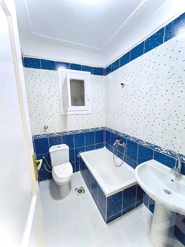 https://aqarmap.com.eg/ar/listing/7174759-for-sale-alexandria-al-agamy-shataa-el-nakheel