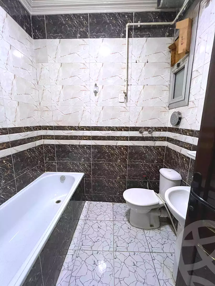 https://aqarmap.com.eg/ar/listing/7174778-for-sale-cairo-helwan-hadayek-helwan-el-dawagen