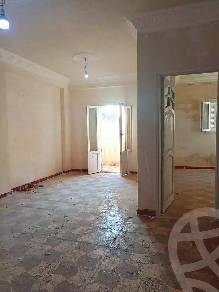 https://aqarmap.com.eg/en/listing/7174994-for-sale-alexandria-al-agamy-el-hanouvel-el-kholafaa-el-rashdeen-st