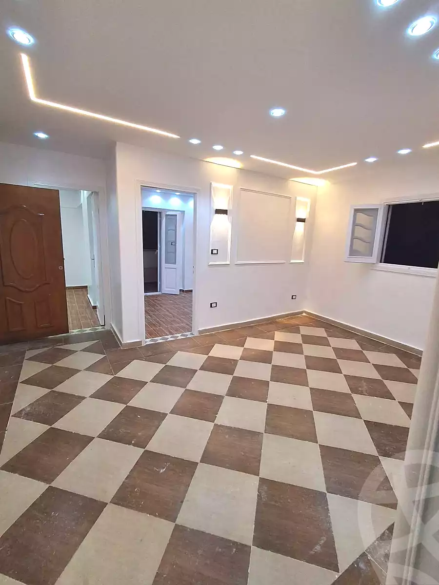 https://aqarmap.com.eg/en/listing/7175114-for-sale-alexandria-bahray-el-anfoshy-sidi-abou-warda-st