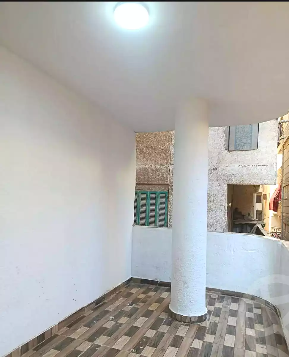 https://aqarmap.com.eg/ar/listing/7175116-for-sale-alexandria-al-agamy-el-hanouvel-al-haded-we-al-soulb-st