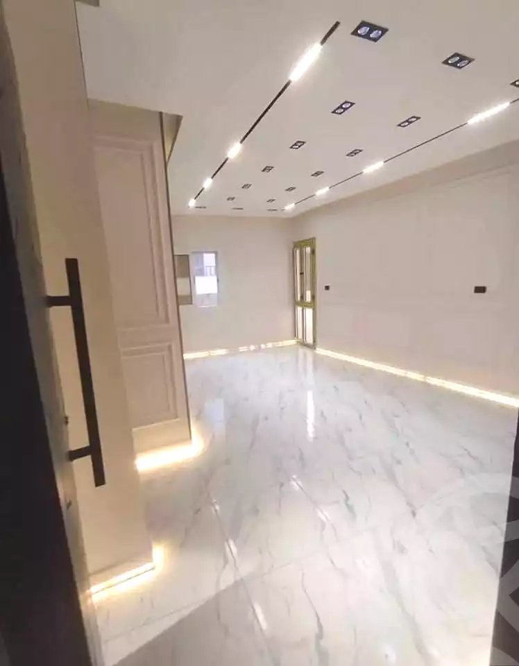 https://aqarmap.com.eg/ar/listing/7175144-for-sale-alexandria-al-agamy-lbytsh-shahr-al-assal-st