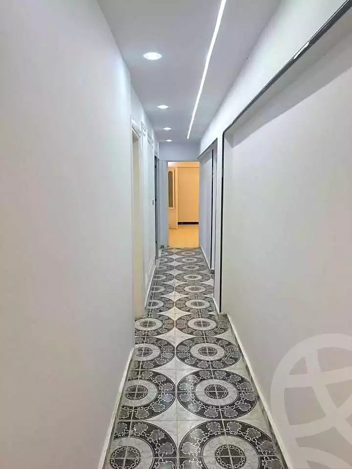 https://aqarmap.com.eg/en/listing/7175156-for-sale-alexandria-al-agamy-el-hanouvel