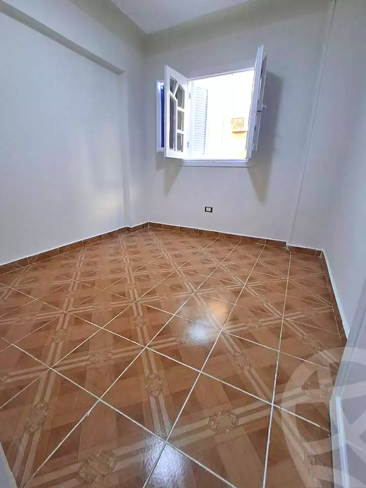https://aqarmap.com.eg/ar/listing/7175175-for-sale-alexandria-al-agamy-shataa-el-nakheel