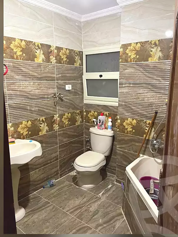 https://aqarmap.com.eg/ar/listing/7175310-for-sale-alexandria-al-agamy-lbytsh-bianchiii-street-1