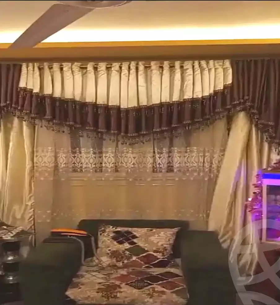 https://aqarmap.com.eg/en/listing/7175319-for-sale-cairo-helwan-el-shareaa-el-sharby-st