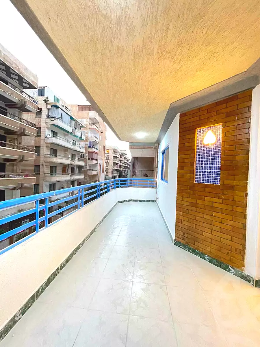 https://aqarmap.com.eg/ar/listing/7175514-for-sale-alexandria-al-agamy-shataa-el-nakheel