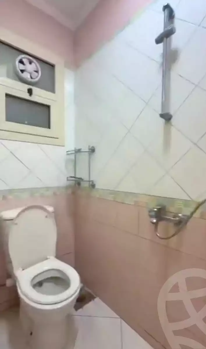 https://aqarmap.com.eg/en/listing/7175548-for-sale-alexandria-al-agamy-shataa-el-nakheel