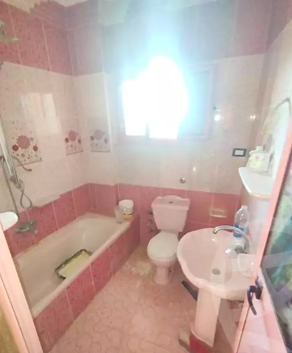 https://aqarmap.com.eg/ar/listing/7175704-for-sale-alexandria-al-agamy-el-hanouvel-el-madina-el-monawwara-st