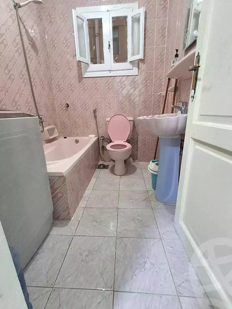 https://aqarmap.com.eg/en/listing/7175735-for-sale-alexandria-al-agamy-shataa-el-nakheel