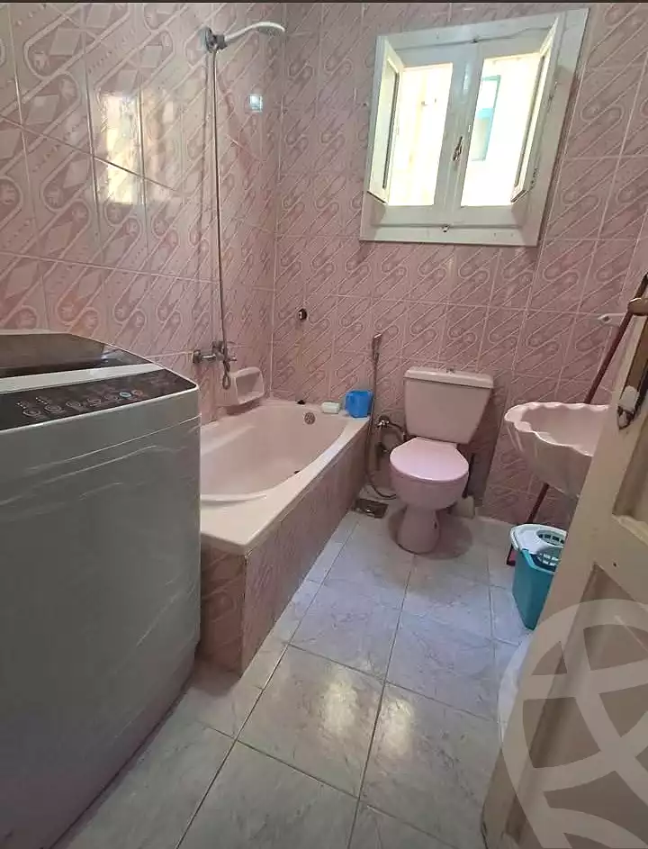 https://aqarmap.com.eg/ar/listing/7175814-for-sale-alexandria-al-agamy-shataa-el-nakheel