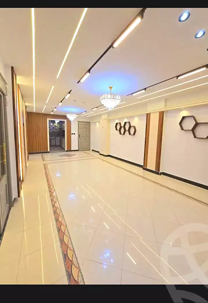 https://aqarmap.com.eg/ar/listing/7175828-for-sale-alexandria-al-agamy-shataa-el-nakheel