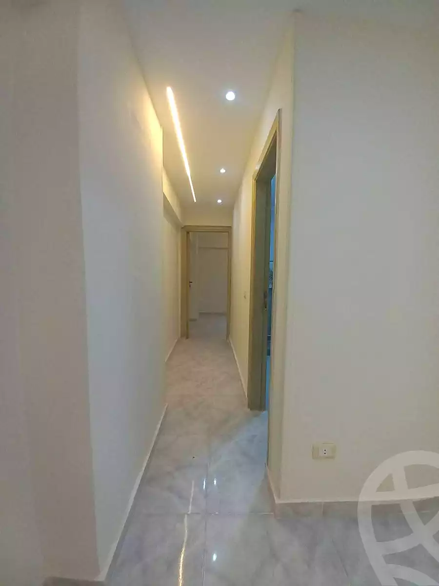 https://aqarmap.com.eg/ar/listing/7175998-for-sale-alexandria-sydy-bshr-sydy-bshr-bhry-shr-mhmd-njyb