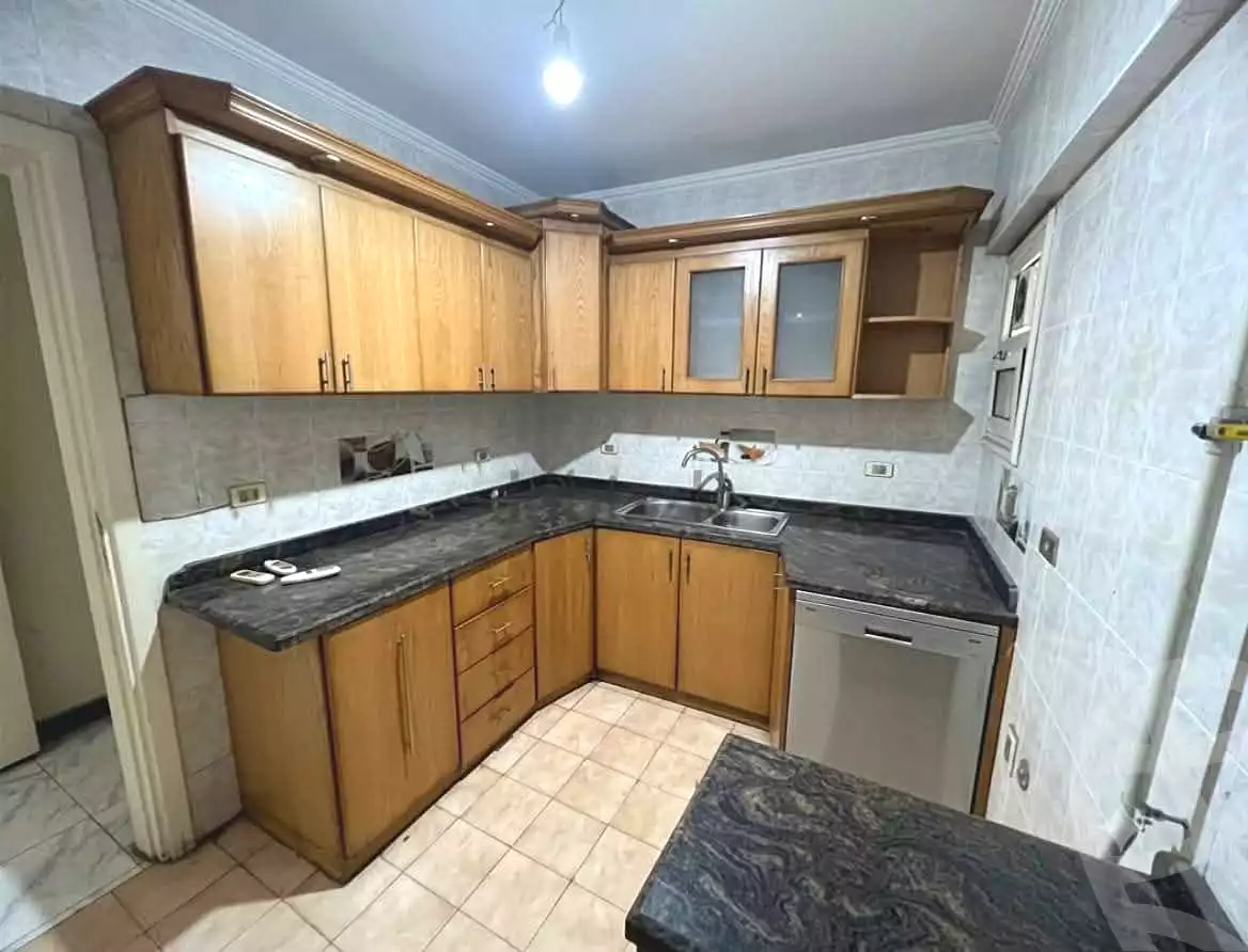 https://aqarmap.com.eg/ar/listing/7176069-for-rent-alexandria-smouha-14th-of-may-st