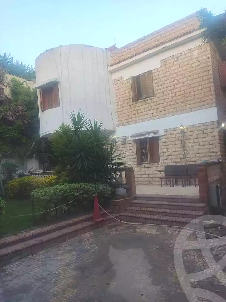 https://aqarmap.com.eg/en/listing/7176131-for-sale-alexandria-al-agamy-lbytsh-el-lewaa-hasan-anas-st