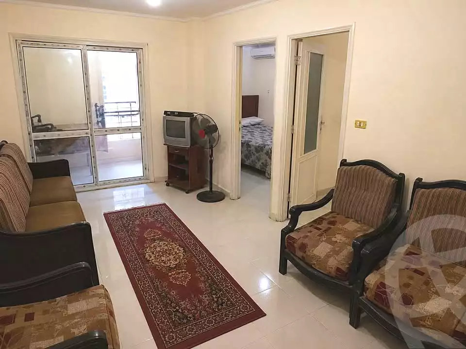 https://aqarmap.com.eg/ar/listing/7176197-for-rent-cairo-15th-of-may-family-housing