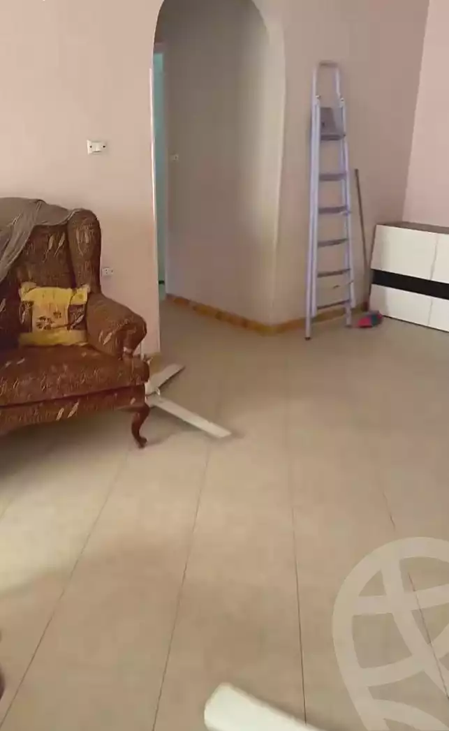 https://aqarmap.com.eg/en/listing/7176190-for-sale-cairo-helwan-hadayek-helwan-el-teraa-st