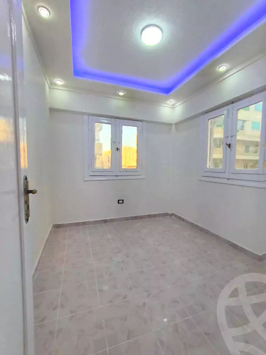 https://aqarmap.com.eg/ar/listing/7176329-for-sale-alexandria-al-agamy-shataa-el-nakheel