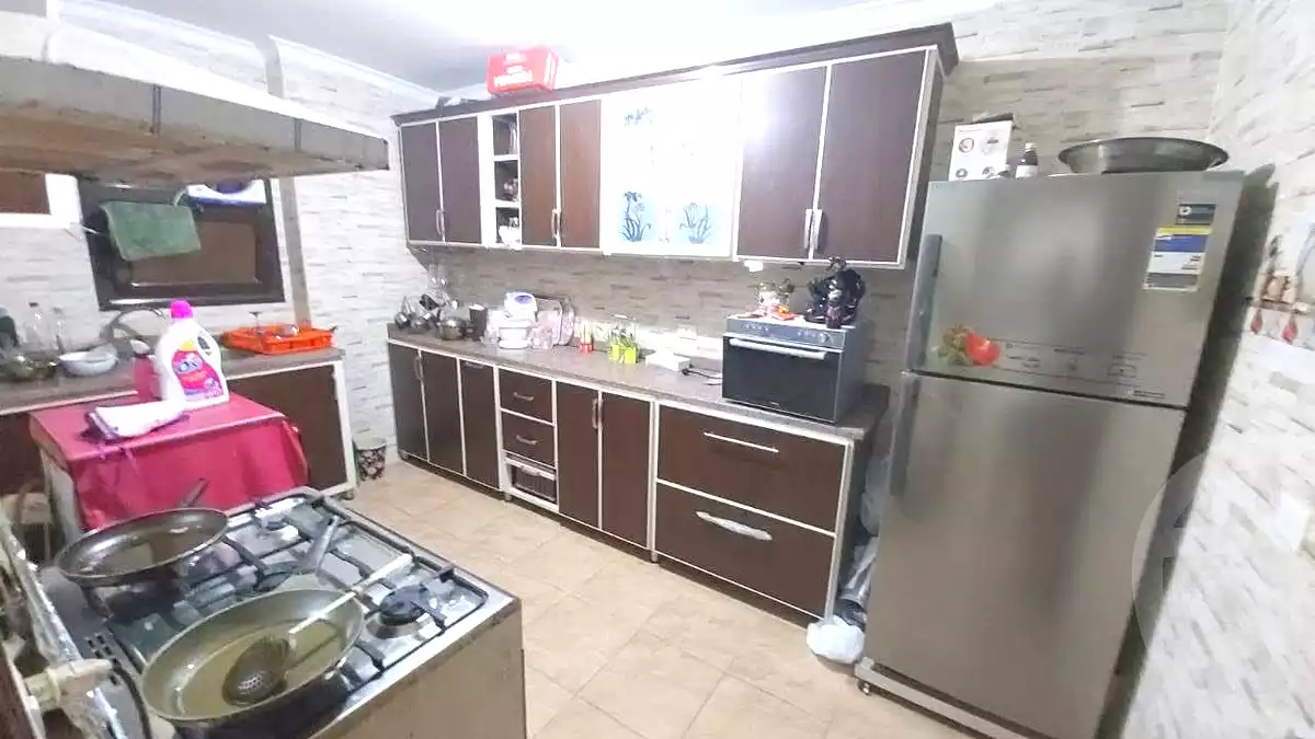 https://aqarmap.com.eg/ar/listing/7176352-for-rent-cairo-helwan-rostom-st