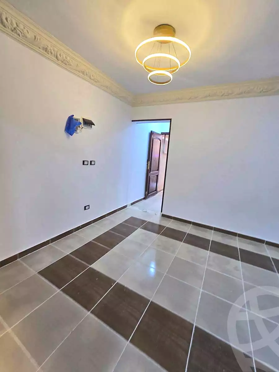 https://aqarmap.com.eg/ar/listing/7176367-for-sale-alexandria-al-agamy-shataa-el-nakheel