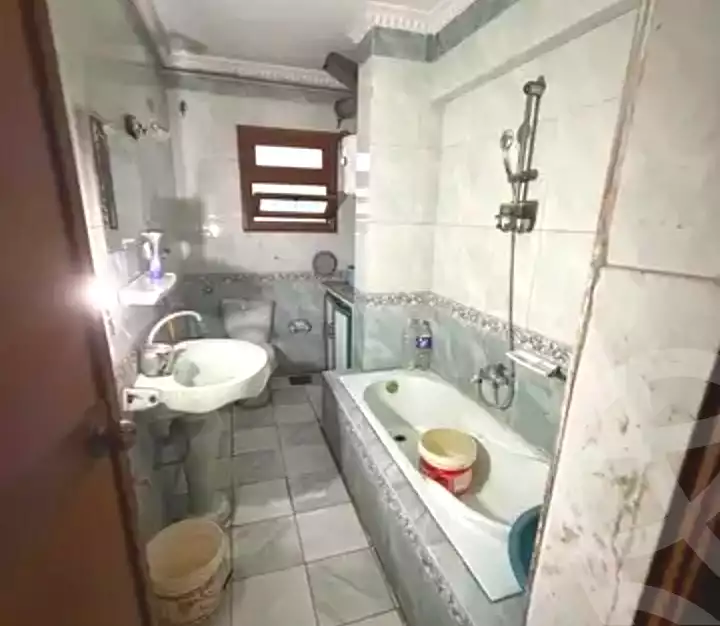 https://aqarmap.com.eg/ar/listing/7176413-for-sale-alexandria-al-agamy-el-hanouvel