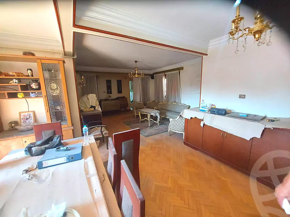 https://aqarmap.com.eg/ar/listing/7176551-for-sale-cairo-helwan-helwan-el-sharkeya-mostafa-safwat-st