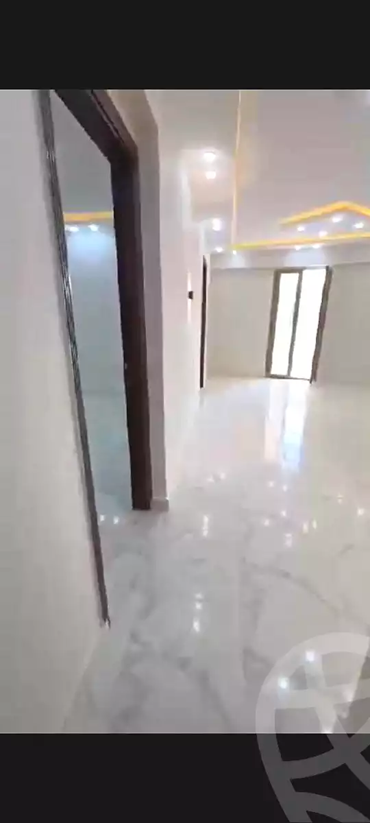https://aqarmap.com.eg/ar/listing/7176572-for-sale-alexandria-el-asafra-shr-45