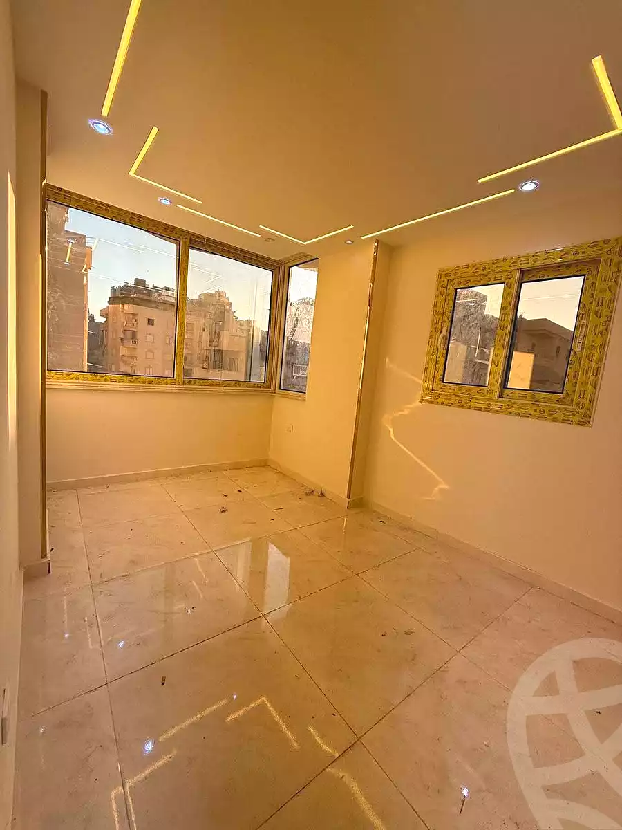 https://aqarmap.com.eg/ar/listing/7176919-for-sale-alexandria-miami-mahmoud-el-isawy-st