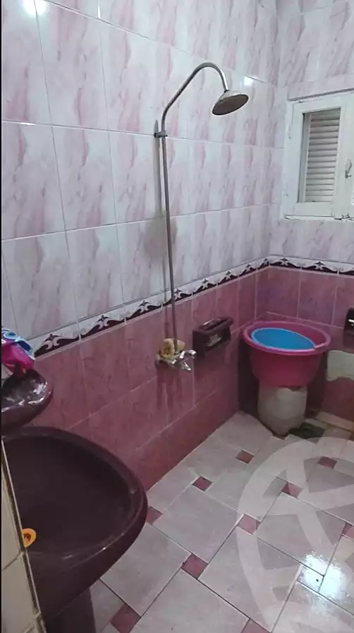 https://aqarmap.com.eg/en/listing/7176943-for-sale-alexandria-el-dekhela-el-geish-st
